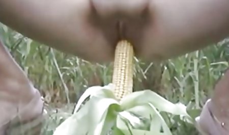 Padarīt pirmais mājas porno uz jaunu porno mežā video kameru