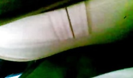 Brūna trušu porno matu simpātiska stenja uz loceklis