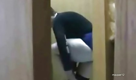 Sexy vistas kails no pornici pirmā divguļamās nakts sperma pa visu seju