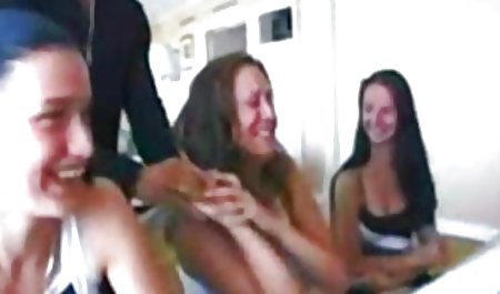 Maksāja mājas, palīgs kaislīgs sekss kameras priekšā jaunu pornici
