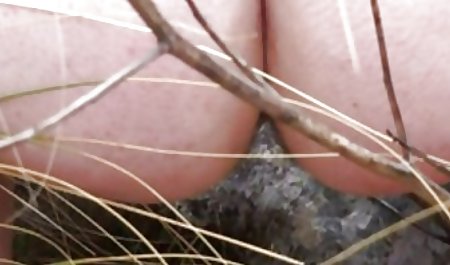 Lielisks vistas izmanto spēcīgu vibratoru pornici ar turkinjama pirms web kameru