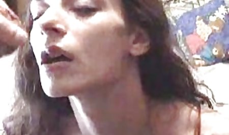 Meitene nevarēja atteikties no šāda seksa pornici bezmaksas piedāvājumus, lai nopelnītu naudu