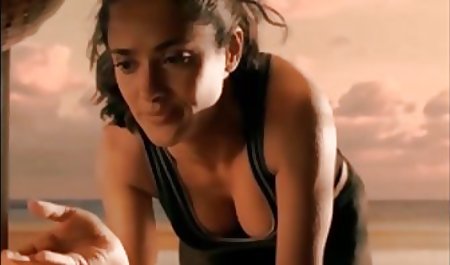 Saldkaisls pornici pirmais sekss hahal dzēra un jebao seksuāla busty resna sieviete