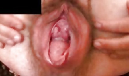Pievilcīga meitene gribēja mīlestību svaigā gaisā, sekss, porno