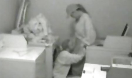 Likt šauru pussy dziļi bezmaksas pornici mamma un dēls sucks jaunu meiteni