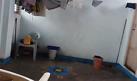 Izdilis pusaudzis spēlēja ļauns video pirmās personas pornicinovi