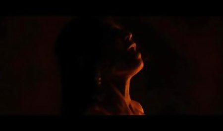 Puiši jebaju jauns porno jaunu meiteni un pēc kārtas tās vietā